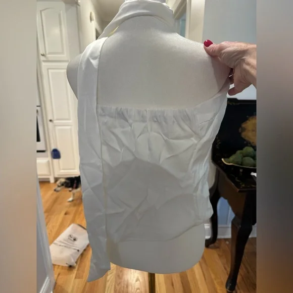 SHEIN White Asymmetrical Sleeveless Crop Top - Picture 6 of 7